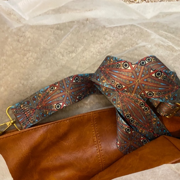 New Hobo style purse - Picture 7 of 13